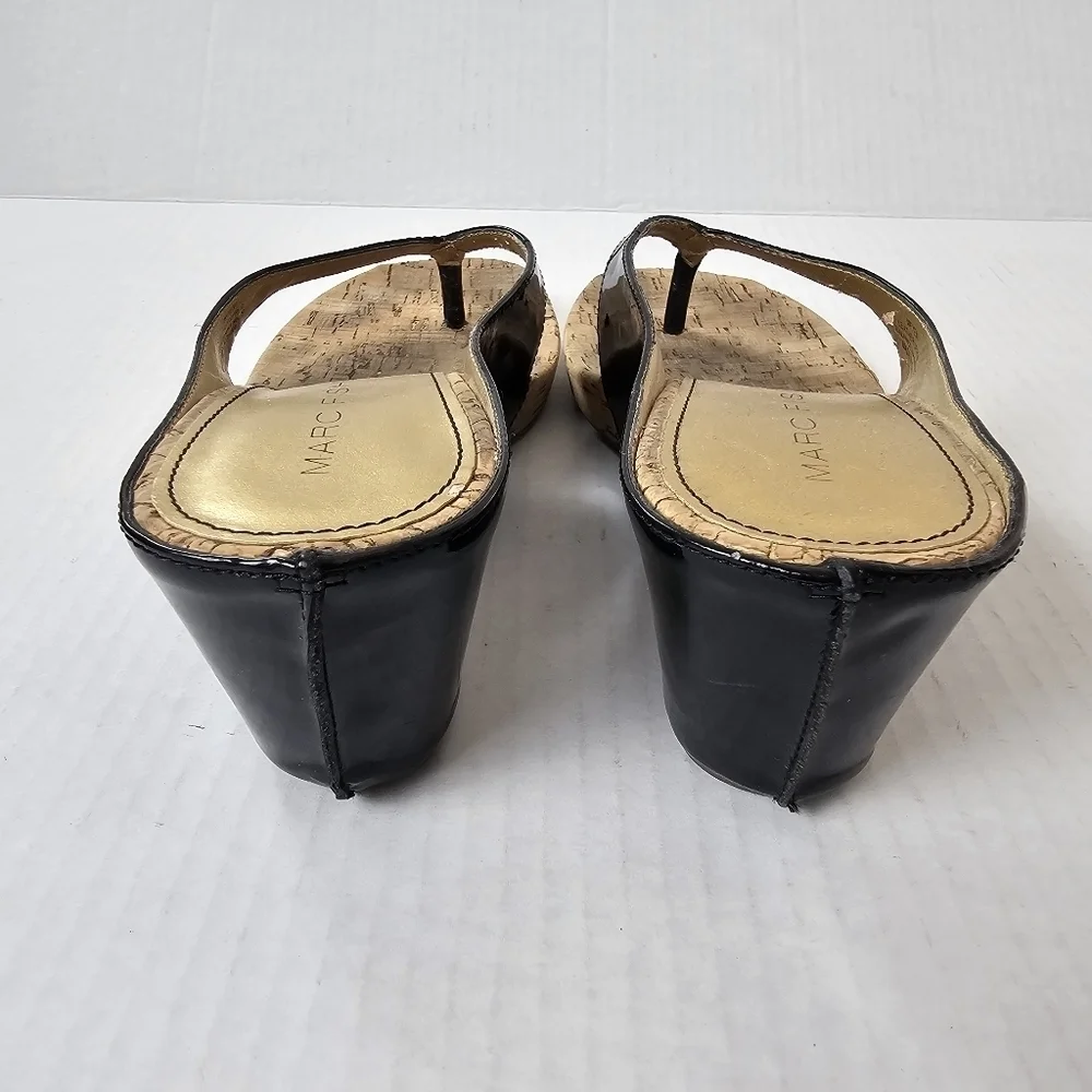 Marc Fisher Black Patent Cork Wedge Thong Sandals Size 7 Slip-On Open Toe